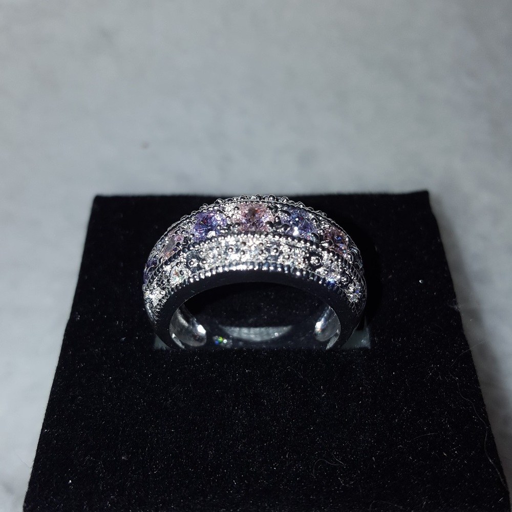 ring - Picture 2 of 2
